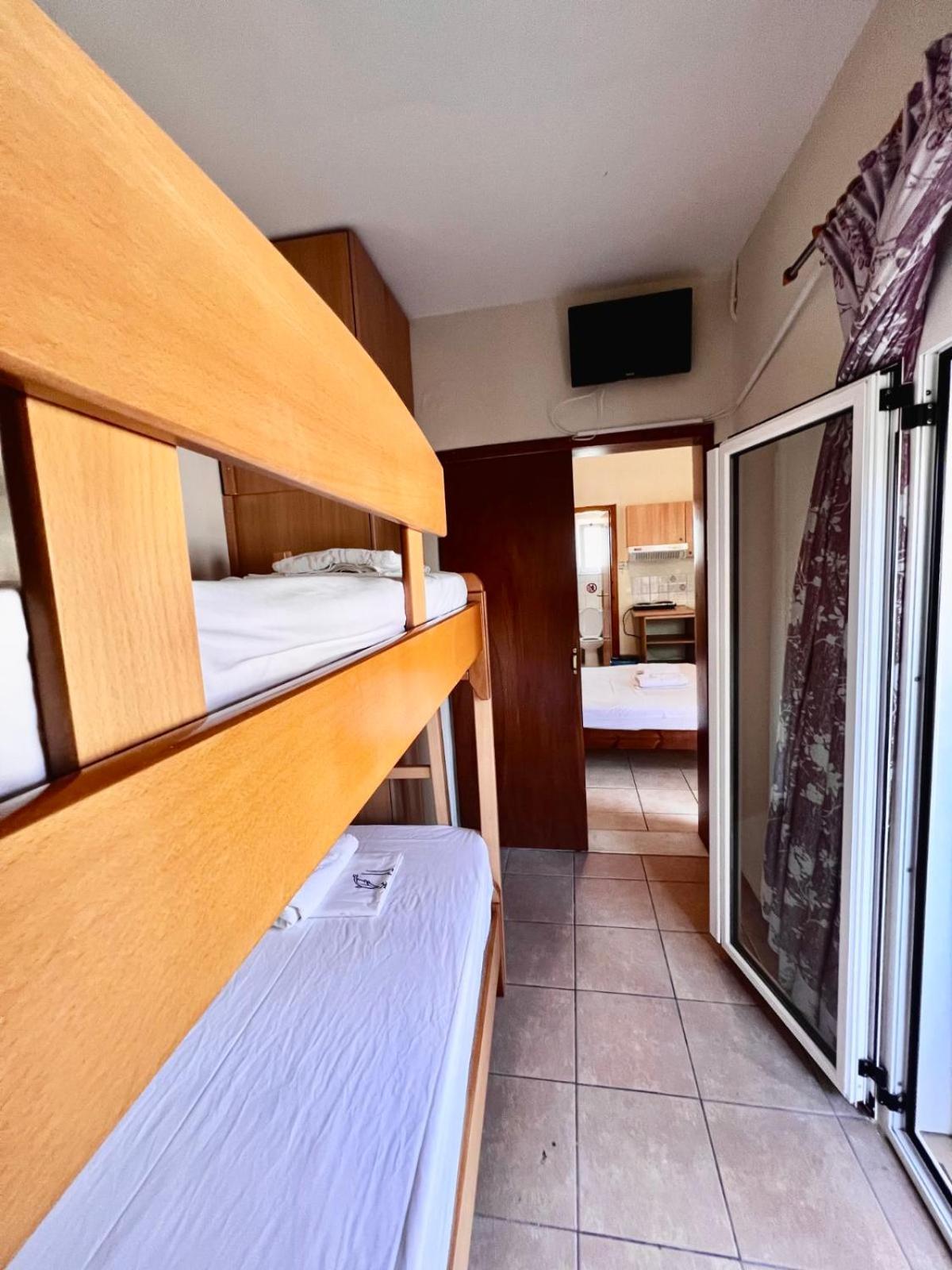 Ferienwohnung Gradma Katina Platanés Exterior foto